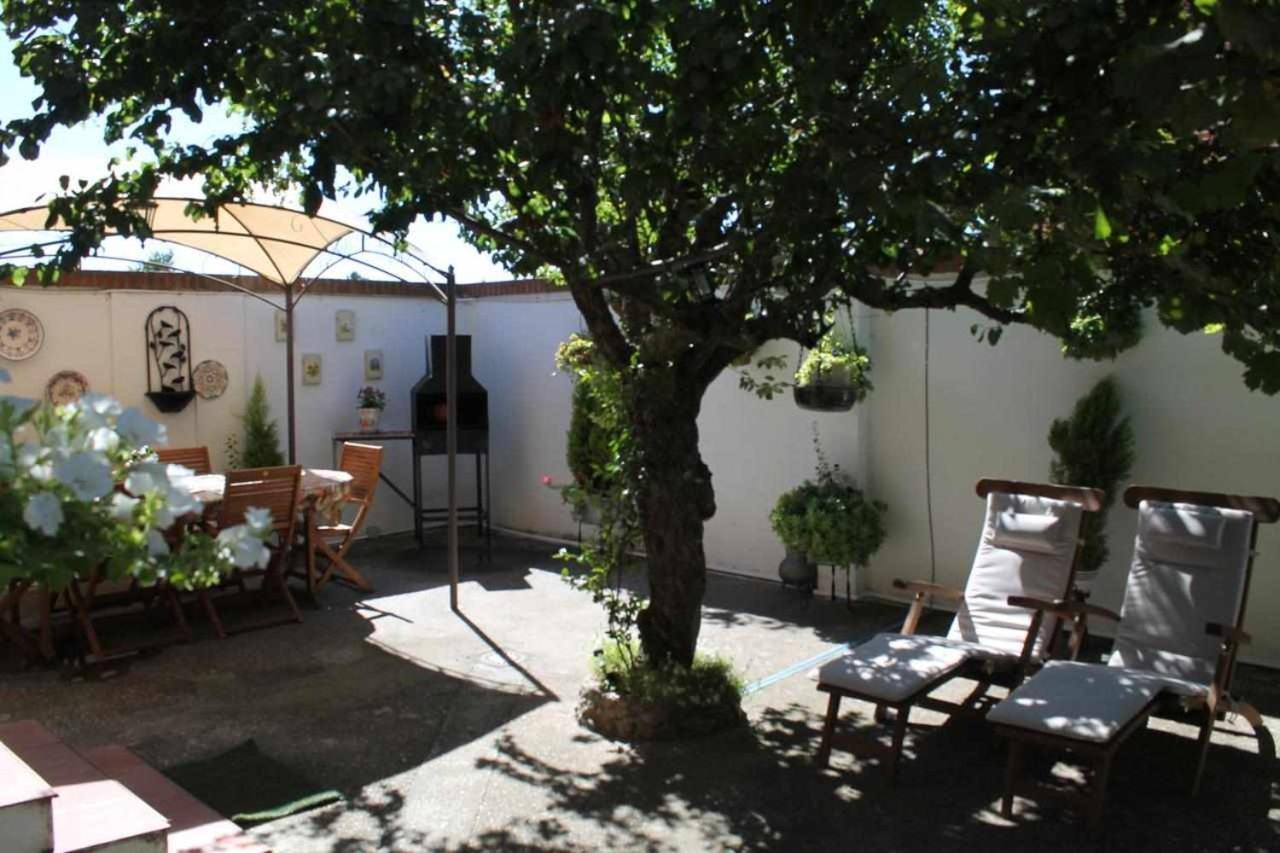 Alojamiento La Olmedana Olmedo Extérieur photo
