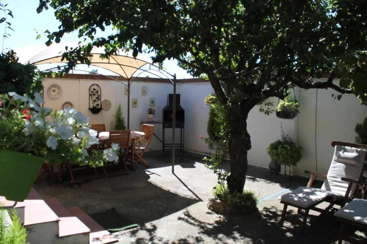 Alojamiento La Olmedana Olmedo Extérieur photo