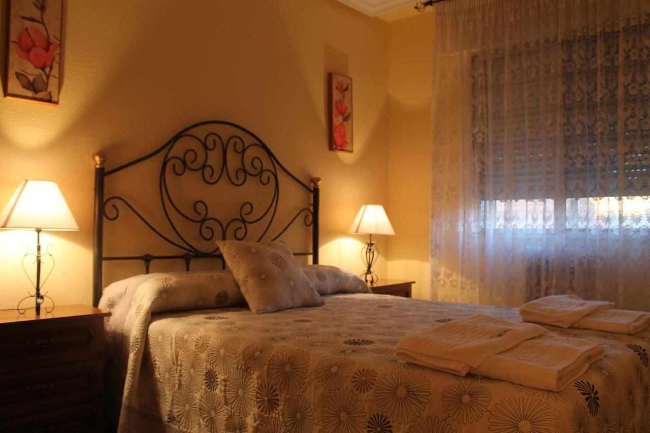 Alojamiento La Olmedana Olmedo Extérieur photo
